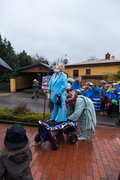 Bild 69 - Latuff 2017